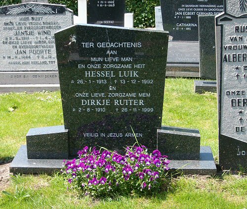 Grafsteen van Dirkje RUITER (1910 - 1999)