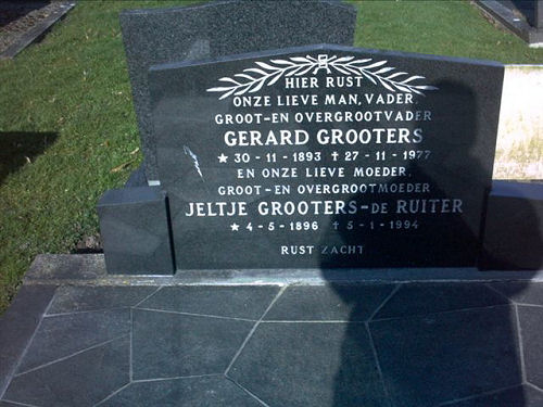 Grafsteen van Jeltje DE RUITER (1896 - 1994)