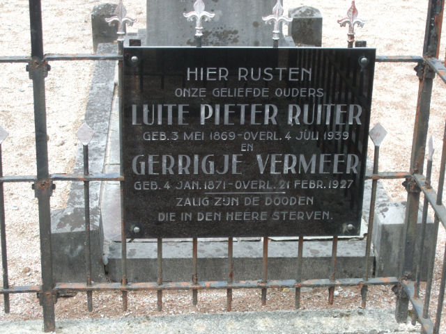 Grafsteen van Luite Pieters Ruiter (1869-1939)