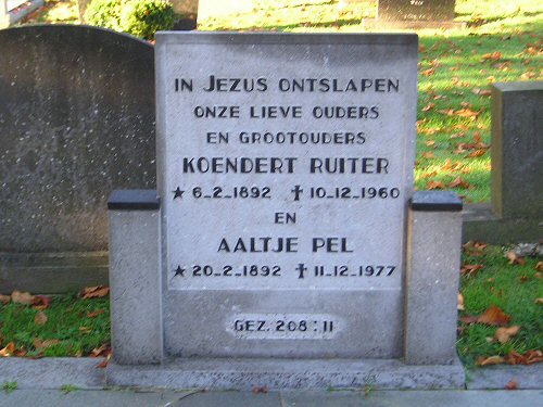 Grafsteen van Koendert Alberts RUITER (1892 - 1960)