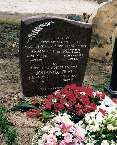 Grafsteen van Remmelt de Ruiter (1912-1999)