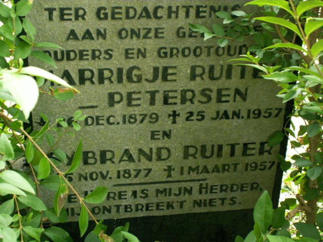 Grafsteen van Sijbrand Ruiter (1877-1957)