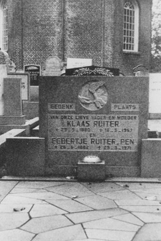 Grafsteen van Klaas Hendriks Ruiter (1880 - 1967)