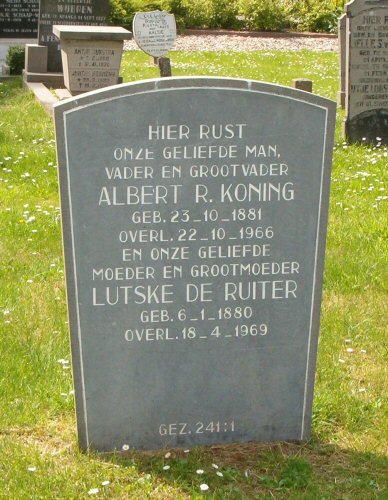 Grafsteen van Lutske Jochems DE RUITER (1880 - 1969)