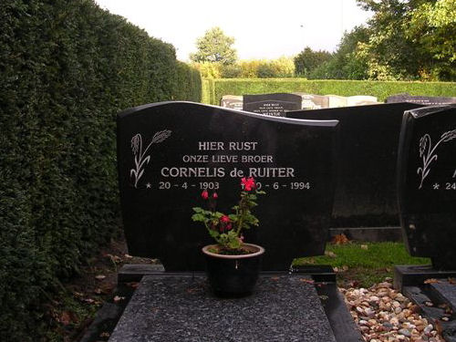 Grafsteen van Cornelis DE RUITER (1903 - 1994)