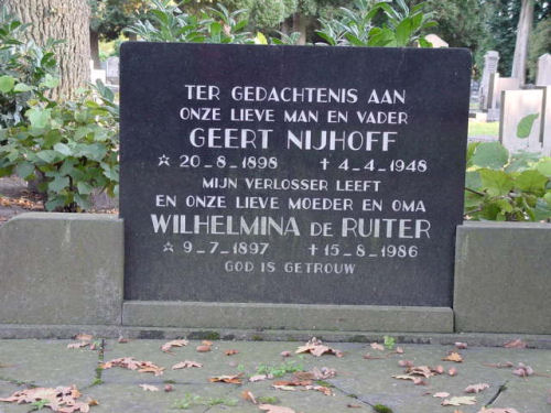 Grafsteen van Wilhelmina DE RUITER (1897 - 1986)
