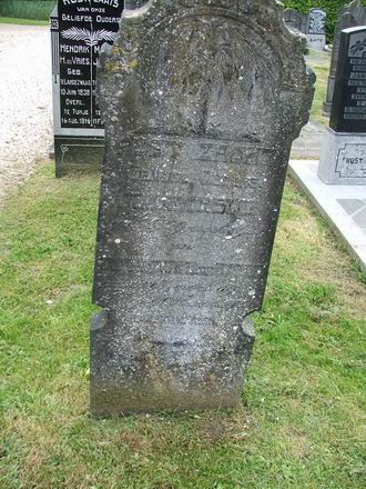 Grafsteen van Zwaantje Koenderts de Ruiter (1841-1915)